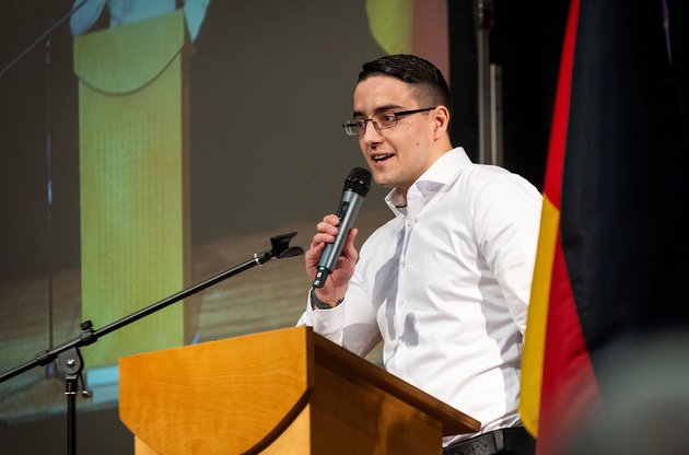 Max Gerner bei einer Wahlkampfveranstaltung mit Björn Höcke in Reutlingen-Rommelsbach, März 2026. Foto: Julian Rettig