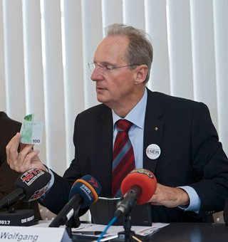 Konnte auf Kleingeld gut verzichten: Ex-OB Wolfgang Schuster.