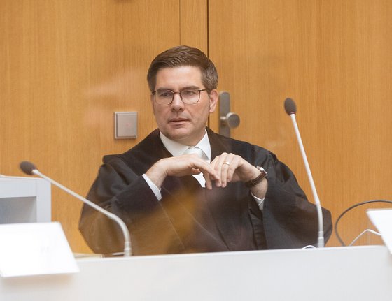 Oberstaatsanwalt Ronny Stengel beim Prozessauftakt. Foto: Julian Rettig