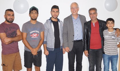 Ahmet Abdullah, Revan Bilal, Hasan Al Hussein, Martin Rose, Keder Haj Suleiman und Jevan Haj Suleiman (v. l.). Foto: privat