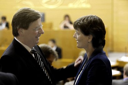 2011 war Willi Stächele (CDU) Landtagspräsident. Hier mit Stellvertreterin Brigitte Lösch (Grüne). Foto: Joachim E. Röttgers