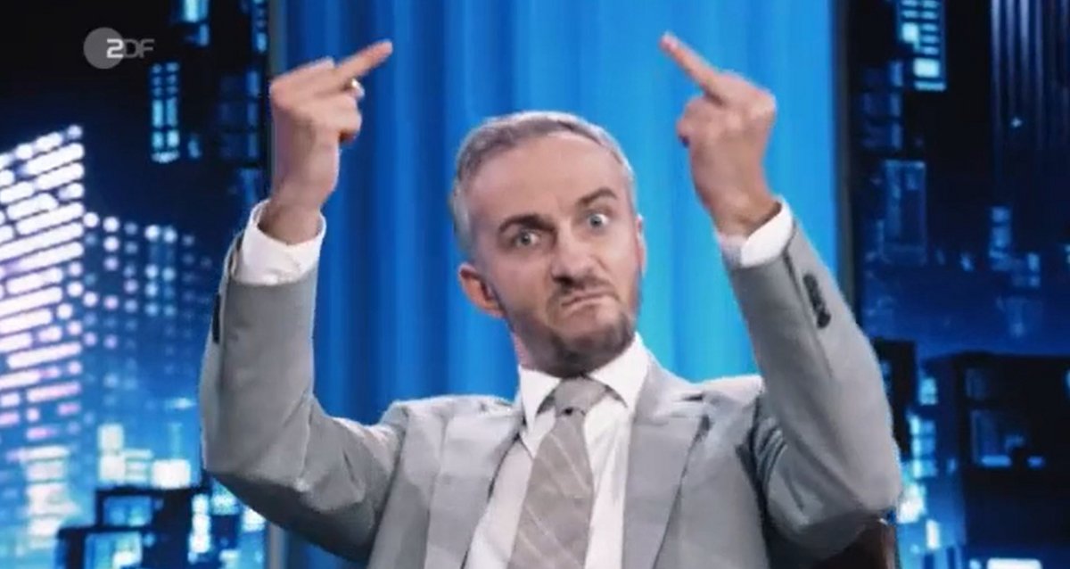 Gab es doch: Stinkefinger gegen Nichtgeimpfte vom November 2021. Screenshot.