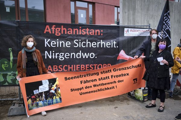 Laut Koalitionsvertrag sollen gut integrierte Geflüchtete ein Bleiberecht bekommen. Ob das auch für Afghanen gelten wird? Laut Koalitionsvertrag sollen gut integrierte Geflüchtete ein Bleiberecht bekommen. Ob das auch für Afghanen gelten wird?