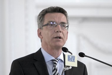 Glaubt auch, dass Videospiele Terroristen hervorbringen: Thomas de Maizière. Foto: Joachim E. Röttgers 