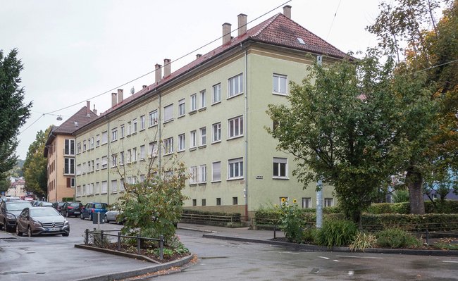 ... stand an der selben Stelle dieses Haus des Bau- und Wohnungsvereins.