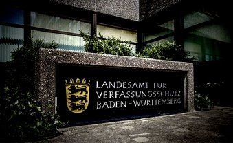"Prolog zur Unmenschlichkeit"