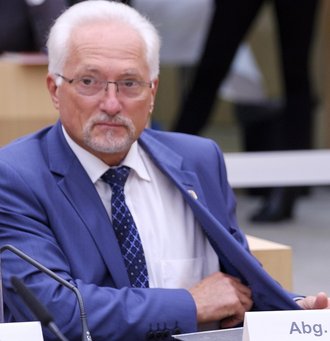 Klima-Debatte diene nur der "Umwandlung der Weltgesellschaft nach kommunistischem Muster", weiß Hans Peter Stauch.