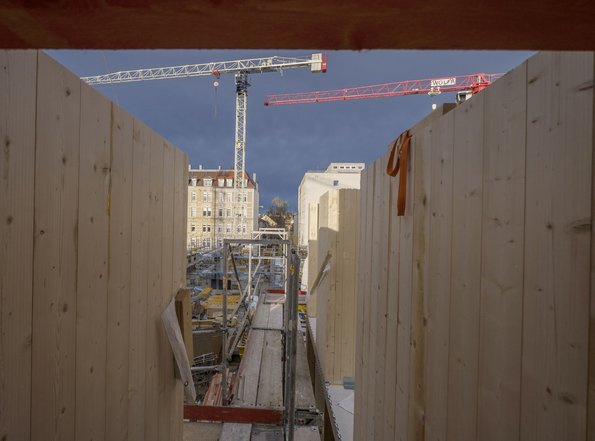 ... und in den Wohnungsbau.