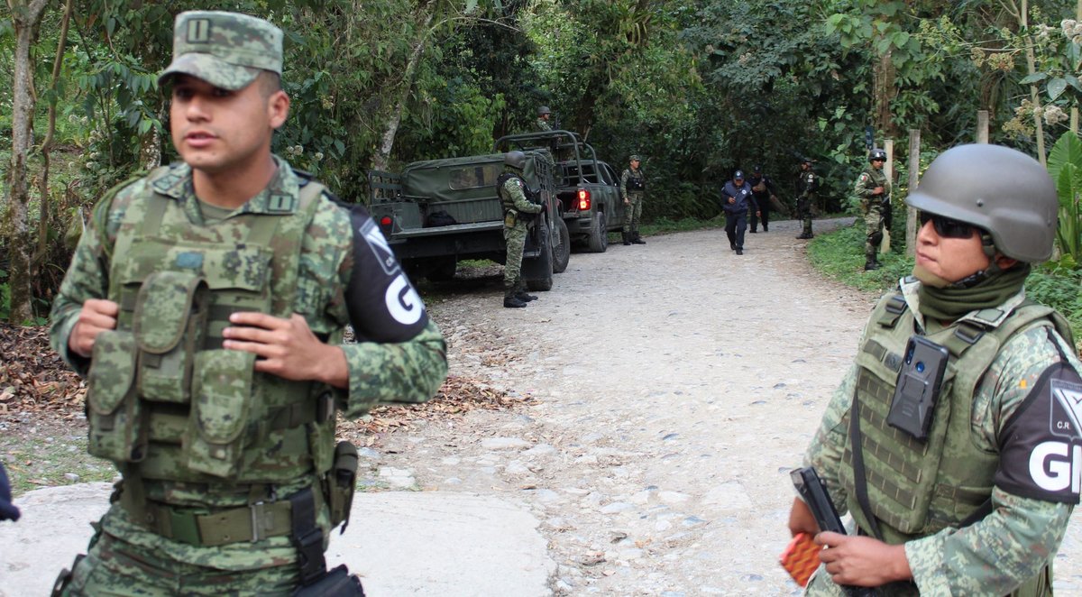 Nationalgardisten bei einer Straßenkontrolle. Fotos: Moritz Osswald