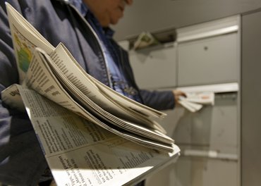 Zeitungsausträger verdienen ziemlich viel weniger als Zeitschriftenverleger. Foto: Joachim E. Röttgers Zeitungsausträger verdienen ziemlich viel weniger als Zeitschriftenverleger. Foto: Joachim E. Röttgers