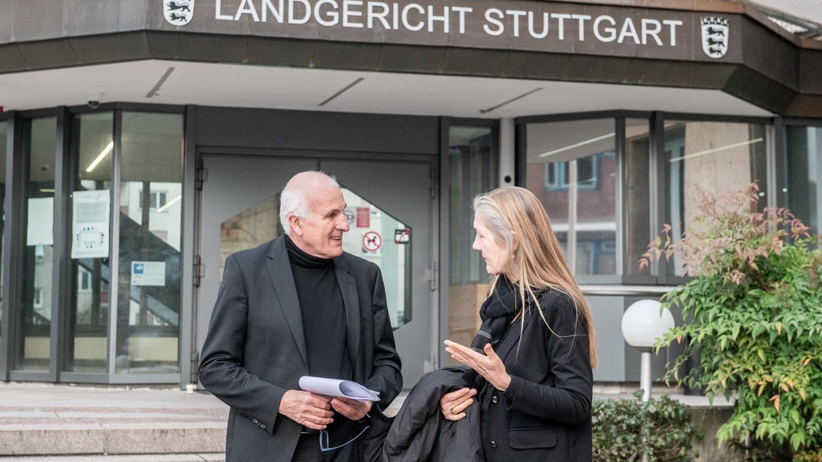 Von Puffbesitzer John Heer zum dritten Mal vor Gericht gezerrt: Veronika Kienzle und ihr Anwalt Christoph Schickhardt. Fotos: Jens Volle