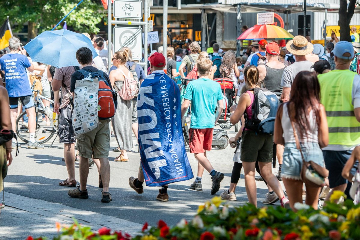 ... und Trump-Anhänger. ... und Trump-Anhänger.