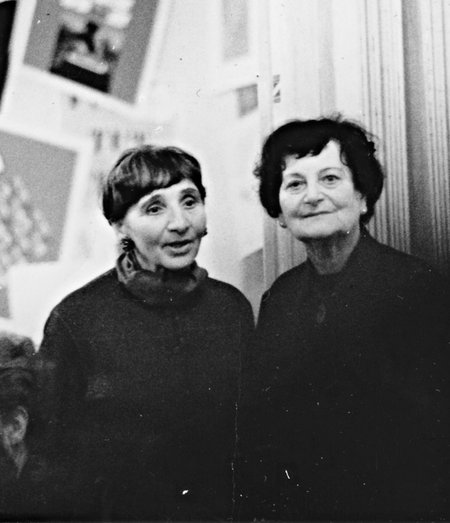 Anne Pahl (links) und Lily Hildebrandt im Jahr 1965. Foto: Pahl-Museum Mainhardt-Gailsbach Anne Pahl (links) und Lily Hildebrandt im Jahr 1965. Foto: Pahl-Museum Mainhardt-Gailsbach