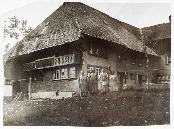 Fotos von den Vorbesitzern. Fotos von den Vorbesitzern.