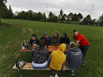 Jugendliche in freier Wildbahn.