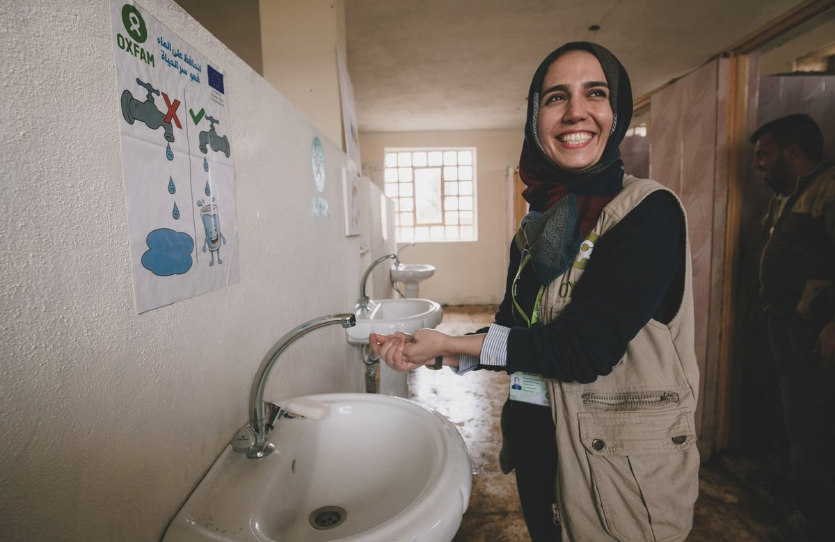 ... und danach, instandgesetzt mit Geldern der EU. Fotos: Tegid Cartwright, Oxfam