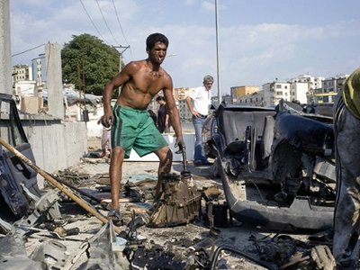 Müll und Schrott als Lebensgrundlage. Foto: DEZA