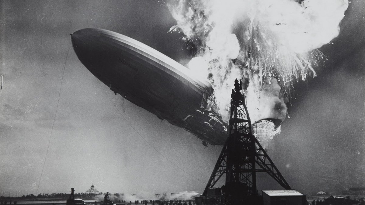 "Hindenburg"-Katastrophe am 6. Mai 1937. Foto: Sam Shere, gemeinfrei