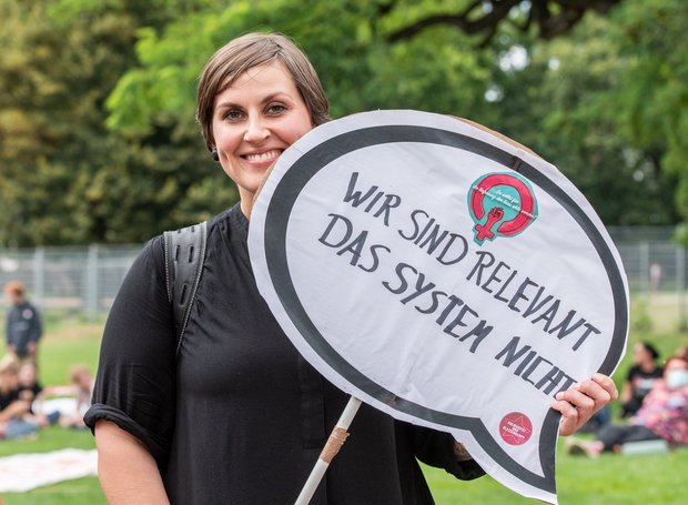 Für Krankenpflegerin Johanna nicht nur eine Sprechblase.