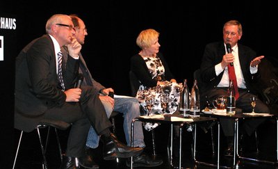 "Sonntag Aktuell"-Redaktion 2009 gefeuert: Anlass für die Böllstiftung, über Pressevielfalt zu diskutieren. Foto: Böll-Stiftung