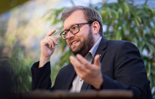 Alex Maier, Göppingens grüner OB, will neue Geschäftsfelder aufbauen – mit KI.