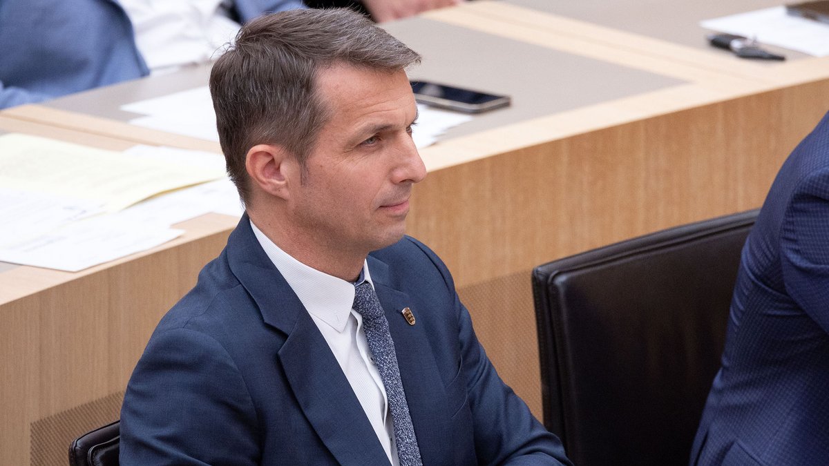 AfD-Fraktionschef Martin Rothweiler gibt sich als Biedermann. Foto: Julian Rettig