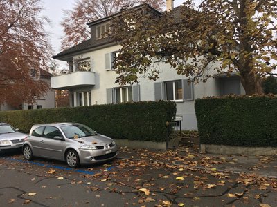 Unscheinbar liegt er da: der Stiftungssitz. Foto: Lünstroth