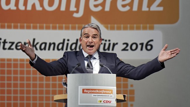 Vor der Basis gibt sich Thomas Strobl gern euphorisch. Vor der Basis gibt sich Thomas Strobl gern euphorisch.