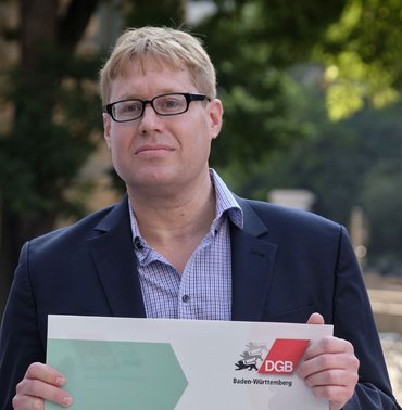 Der DGB-Arbeits- und Sozialpolitik-Experte Jendrik Scholz.