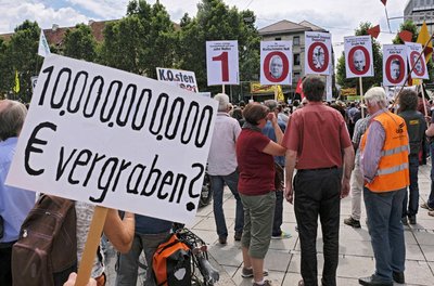 So viele Nullen – da kann man schon mal den Überblick verlieren.