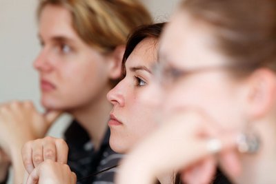 Kleinster gemeinsamer Nenner von Landes-Grünen und -CDU in der Bildungspolitik: Der Unterricht muss besser werden. Hm.