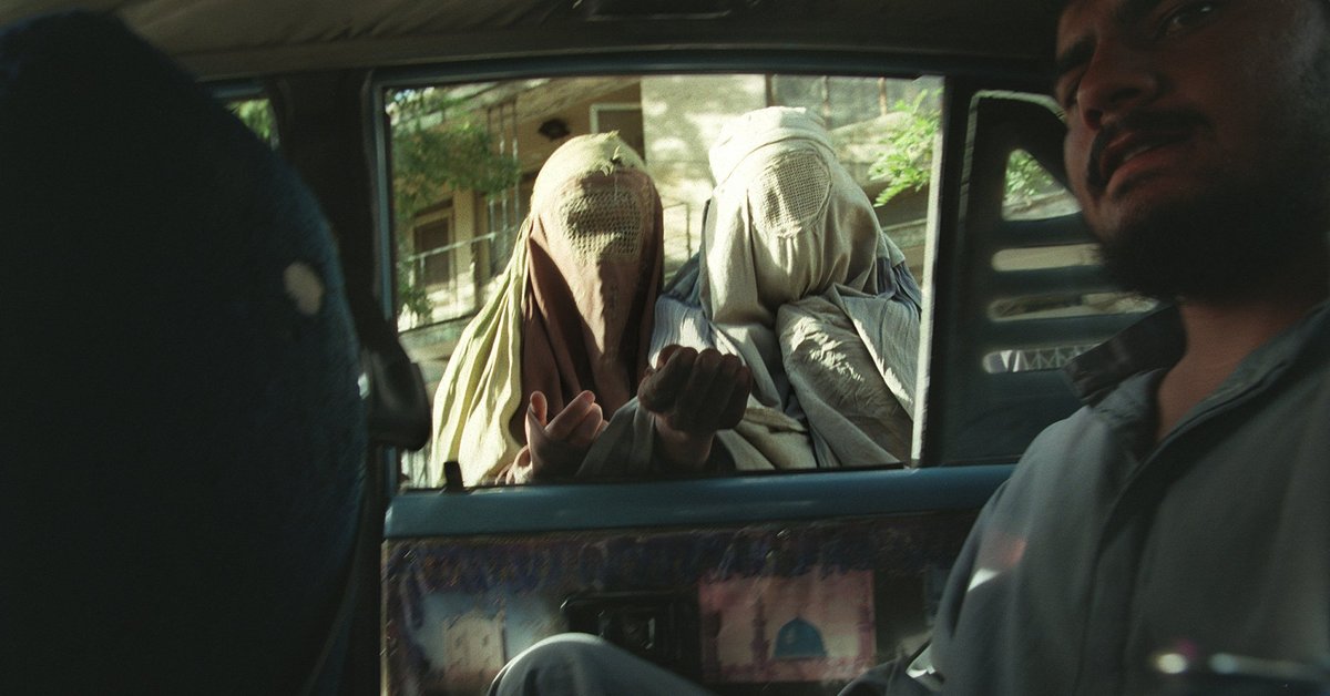 Bettlerinnen in Afghanistan: Seit Jahrzehnten verschlechtert sich die Lage für Frauen im Land. Foto: Uli Reinhardt Bettlerinnen in Afghanistan: Seit Jahrzehnten verschlechtert sich die Lage für Frauen im Land. Foto: Uli Reinhardt