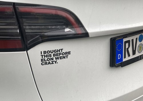 Klarstellung auf Ertels Tesla. Foto: privat