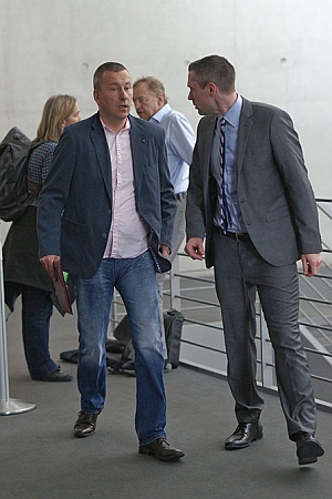 Polizeibeamter Baumeister (links). Foto: rh