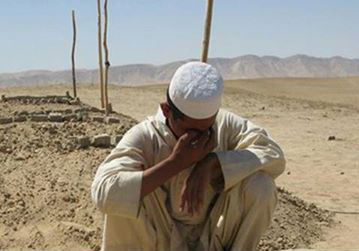 "Der IS tötet und quält gezielt Unschuldige. Der Westen nimmt den Tod Unschuldiger 'in Kauf'."